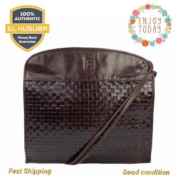 Fendi Handbags - 🌻💯 Fendi Shoulder Bag Brown Embossed Leather
